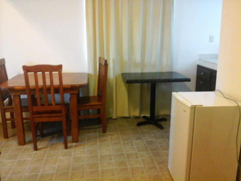 Whale Hill Aparthotel Puerto Peñasco Rum bild